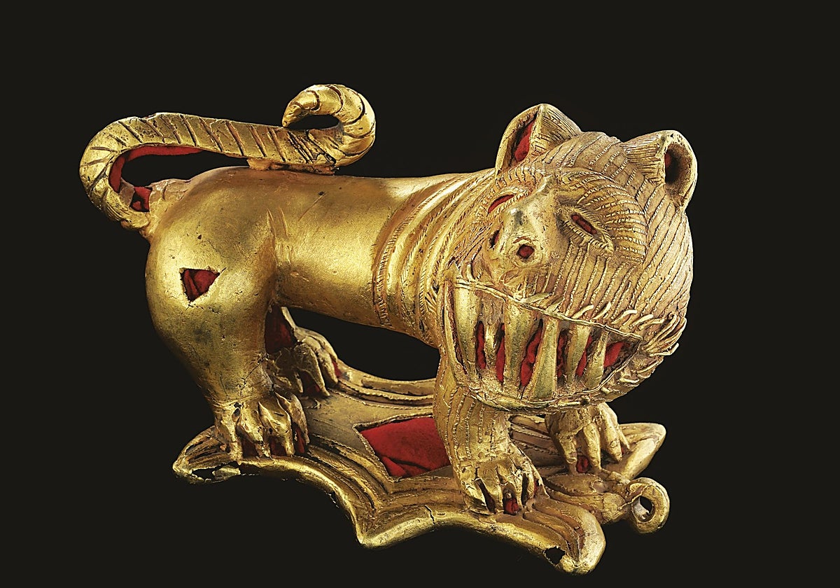 Emblema de una espada - león Ashanti, República de Ghana, 1915