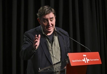 El Cervantes de García Montero se une a la causa del asturiano