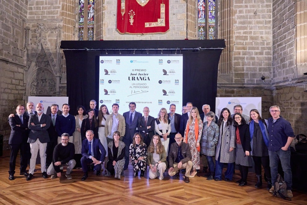 Galería | El director de ABC, Julián Quirós, galardonado con el premio José Javier Uranga