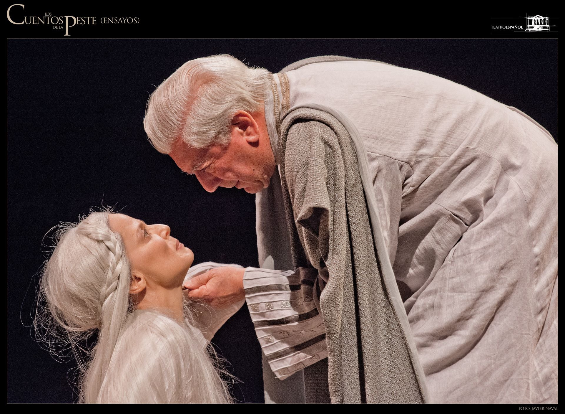 Mario Vargas Llosa, actor, junto a Aitana Sánchez-Gijón en la obra 'Los cuentos de la peste'