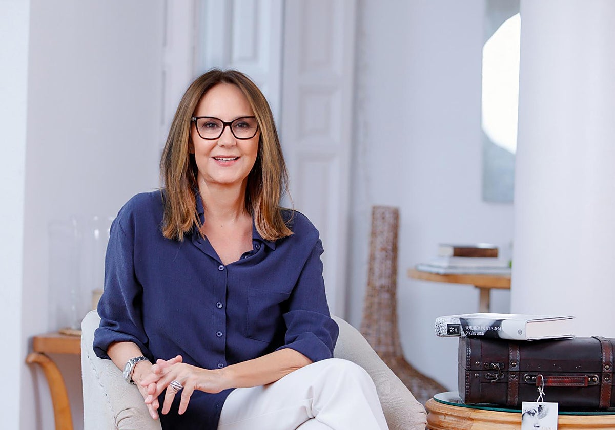 María Dueñas dio la campanada con 'El tiempo entre costuras'