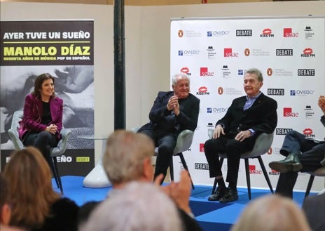 Imagen secundaria 1 - Arriba, Manolo Díaz y Miguel Bosé. Abajo, portada del libro y foto de la rueda de prensa de su presentación, con Manolo acompañado de Víctor Manuel y Belén Carreño
