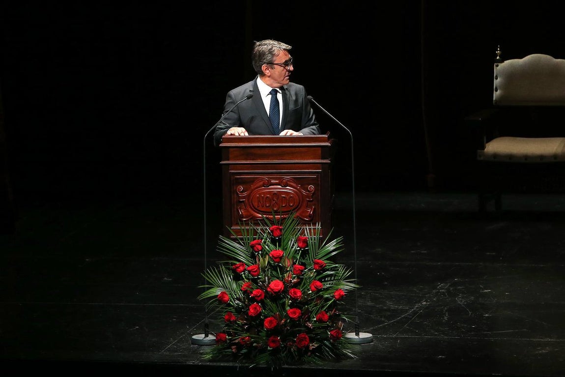 Pregón taurino de Victorino Martín en el Teatro de la Maestranza