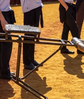 Imagen secundaria 2 - Momentos de las jornadas de puertas abiertas para escolares en la Maestranza de Sevilla