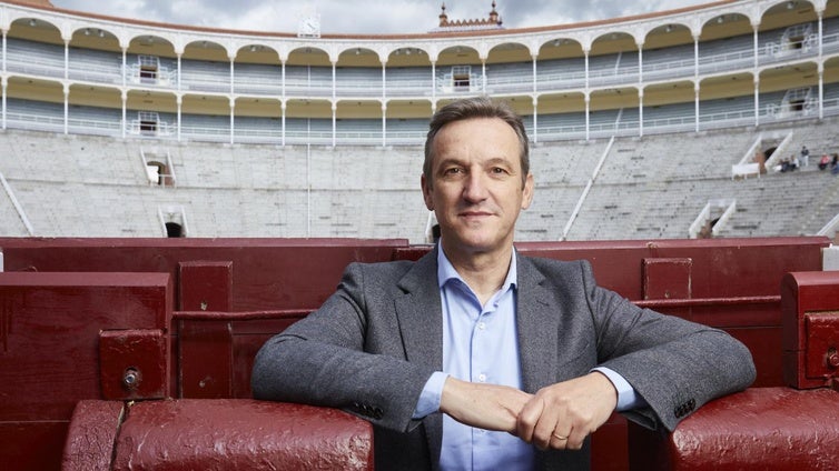 Miguel Martín: «Nadie en política echa la pata tan 'palante' en los toros como Isabel Díaz Ayuso»
