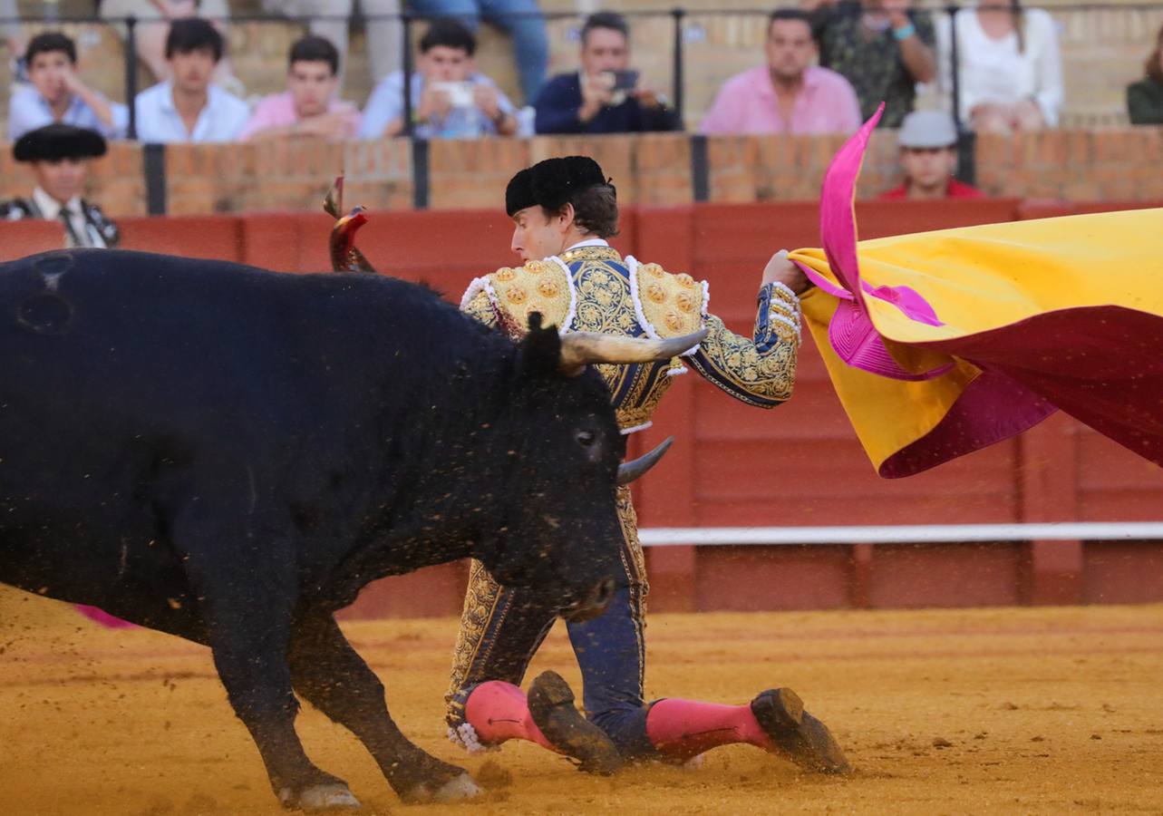 Román logró cortar una oreja en la Maestranza