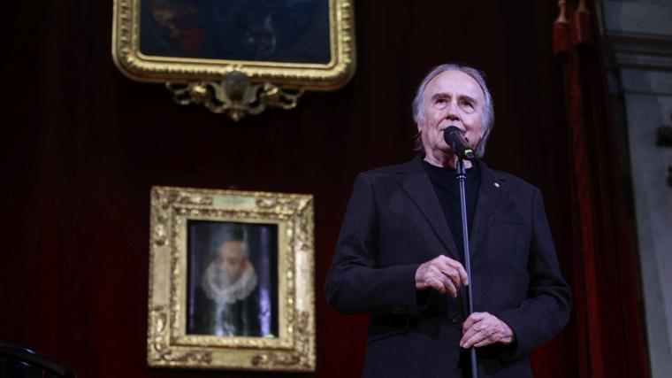 Serrat, durante su recital machadiano