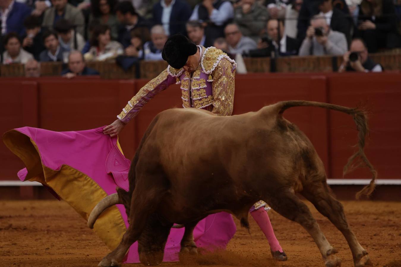 David Galván recibió una fuerte ovación del público de la Maestranza