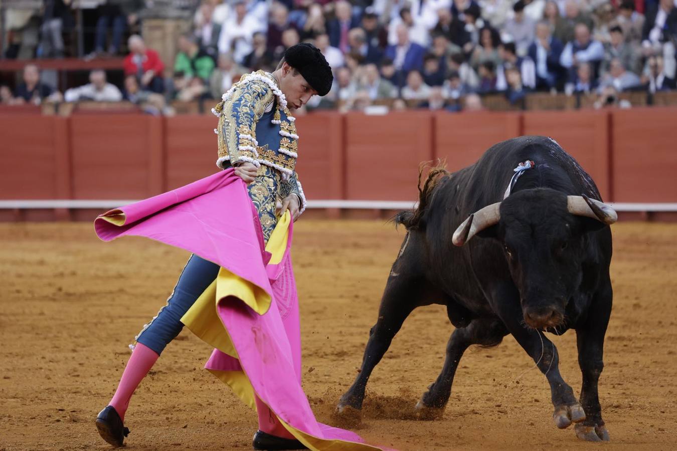 Ginés Marín cerró la corrida en la Maestranza