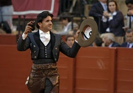 Las imágenes de la corrida de rejones de Rui Fernandes, Diego Ventura y Guillermo Hermoso en Sevilla 2025