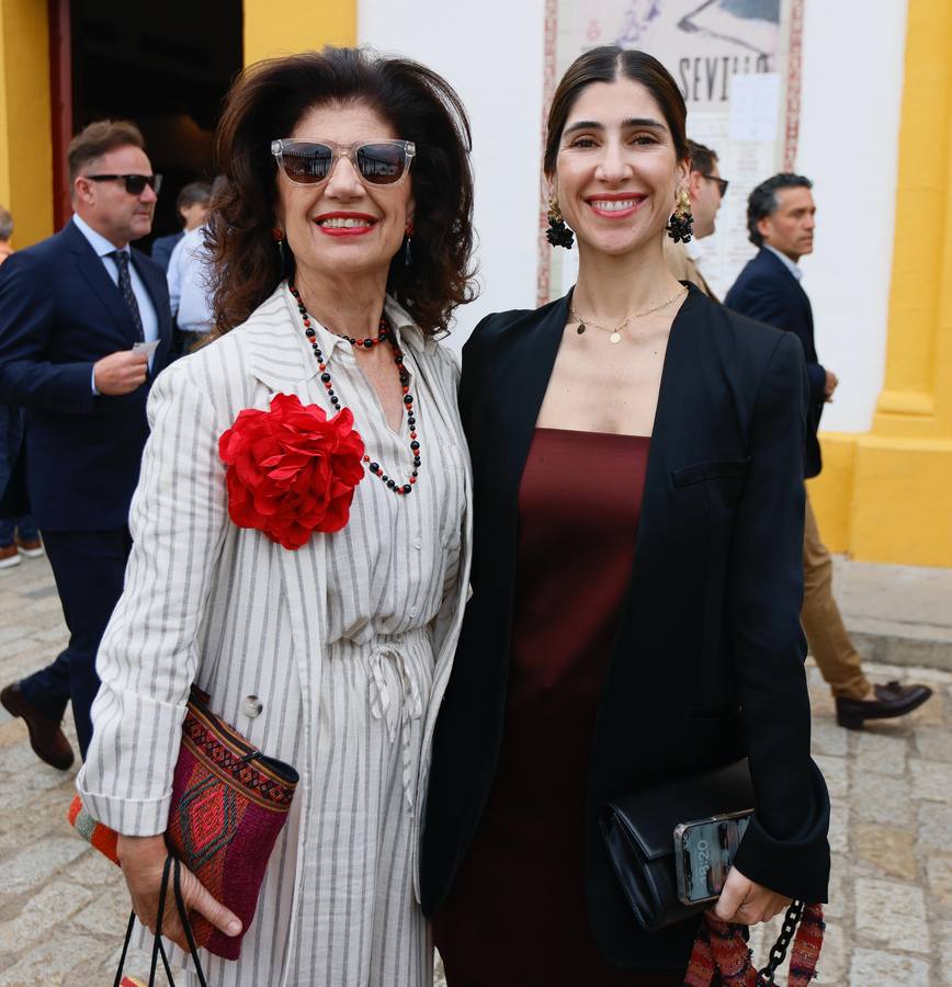 Mar Algarra y Aurora Muñoz