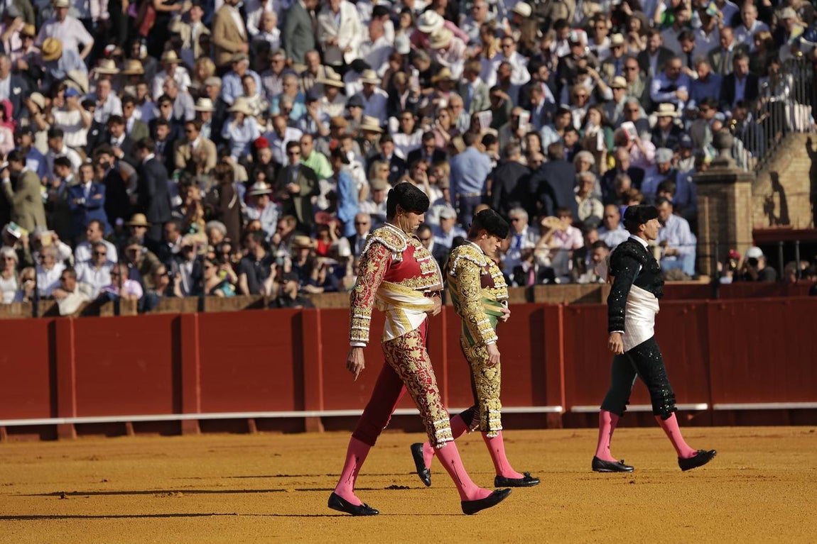 Ambiente previo en la corrida de este martes en el coso sevillano