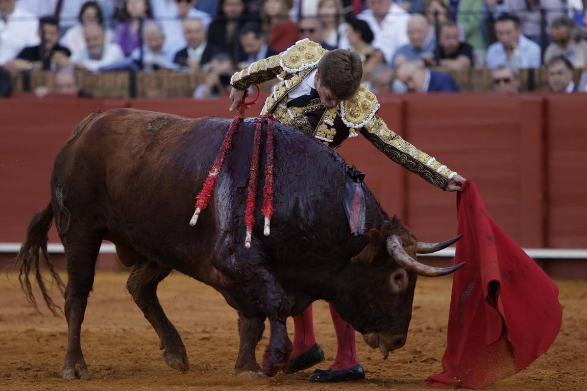 Borja Jiménez, con su primer astado