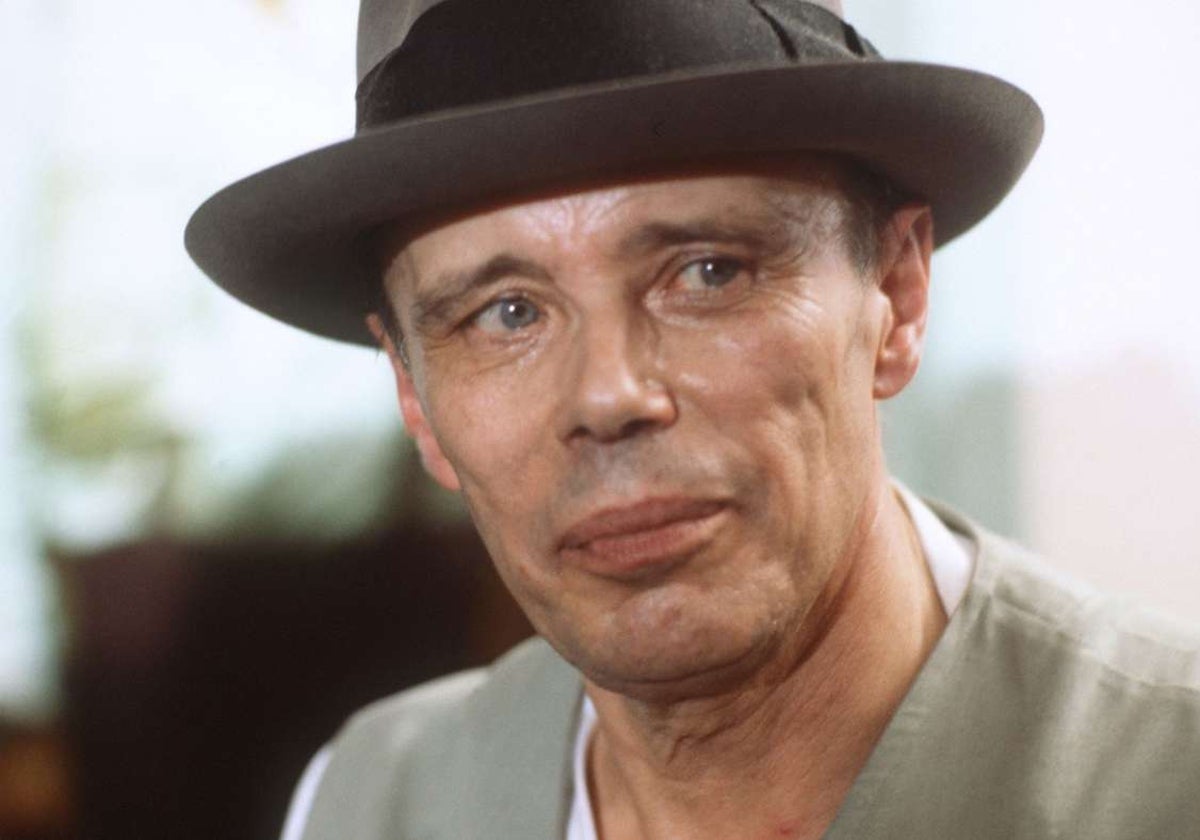 El creador alemán Joseph Beuys