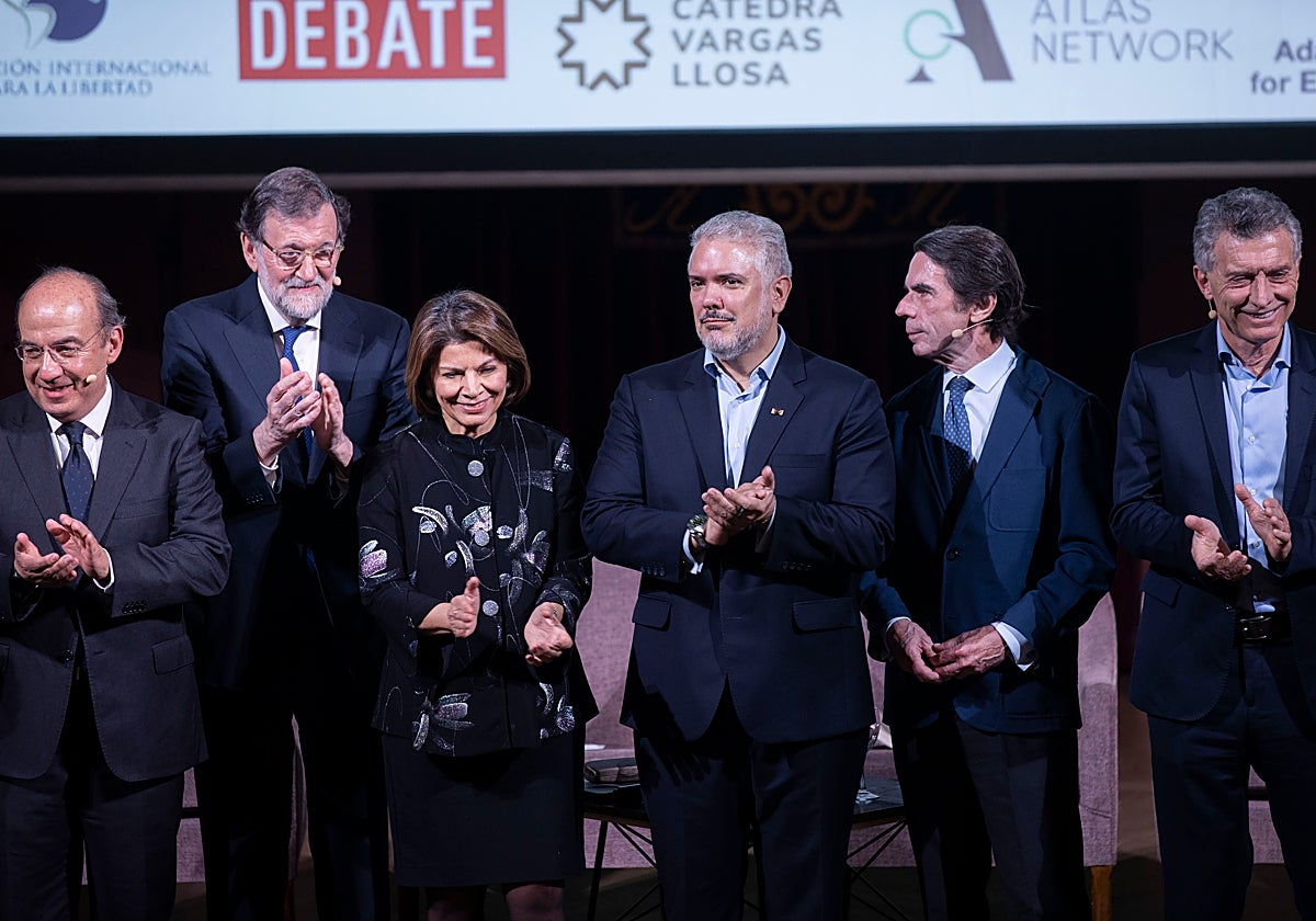 Felipe Calderón, Mariano Rajoy, Laura Chinchilla, Iván Duque, José María Aznar y Mauricio Macri
