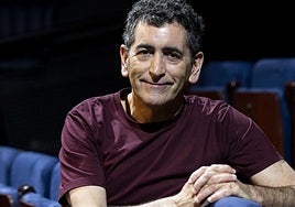 Juan Mayorga: «Un bar español es un microuniverso donde caben todas las historias y todos los personajes»