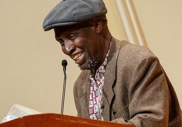 Muere a los 87 años Ngugi Wa Thiong'o varias veces candidato al Nobel