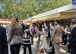 Las Editoriales UNE llevan a la Feria del Libro de Madrid 2025 la defensa del español y el portugués como lenguas de ciencia