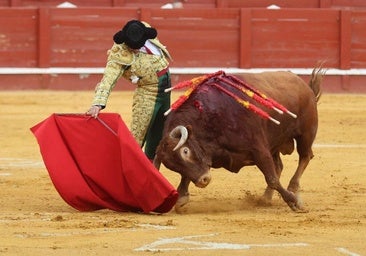 Morante y Ortega subliman el toreo en Aranjuez