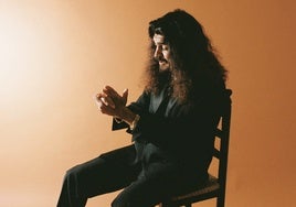 Israel Fernández:  «El flamenco es la madre de la música, y una madre tiene que estar para sus hijos»