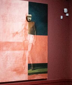 Imagen secundaria 2 - De arriba abajo: el comisario y la autora de la exposición; el 'Retablo de la naturaleza moribunda'; representación de un cuerpo trans con texto de Paul B. Preciado