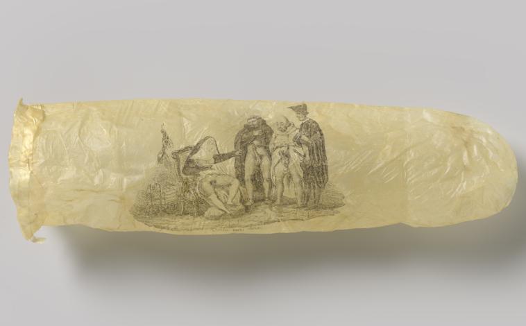 Imagen principal - Condón con grabado erótico del siglo XIX expuesto en el Rijksmuseum