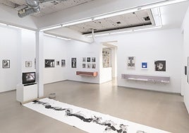 'La música hecha pedazos' en la galería Parra & Romero: Fluxus no son canciones de amor