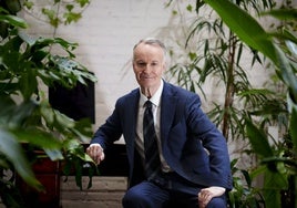 Andrew O'Hagan : «A los oligarcas rusos les encanta reunirse con periodistas: están locos»