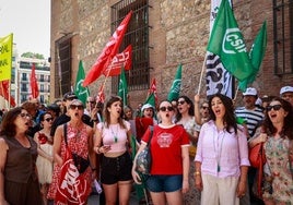Así canta el coro de la Zarzuela contra el boicot de Urtasun a su huelga