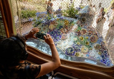 La Casa Battló recupera el patio y su fachada interior en todo su esplendor