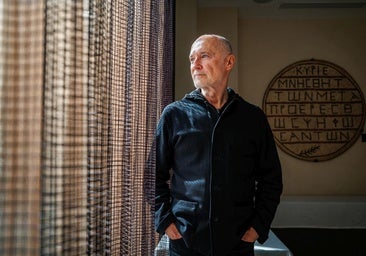 Richard McGuire: «No vivimos el momento, estamos siempre viajando en el tiempo»