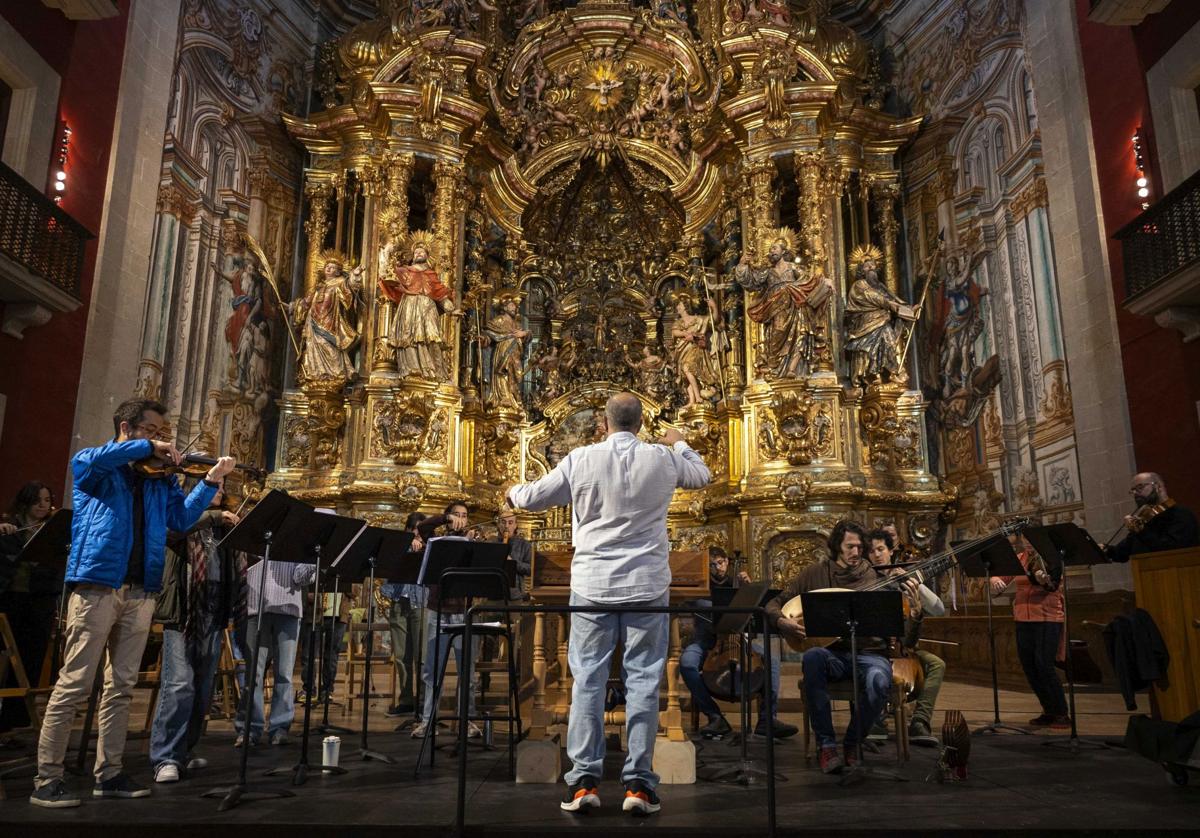 Uno de los ensayos en el Santuario del Miracle