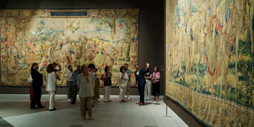 'Iconografía del mal', el poder simbólico del tapiz en la Galería de las Colecciones Reales