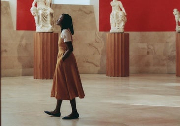 Helen Oyeyemi: «El arte te hace sentir 'tonto', y es ahí donde la creación se vuelve ilimitada»