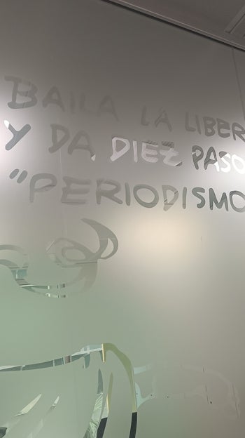 «Baila la libertad en el teclado...»