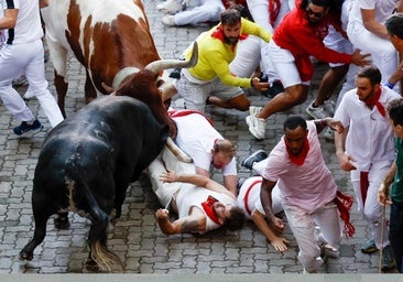 Segundo encierro de San Fermín, en directo: heridos, ganadería y última hora en Pamplona hoy