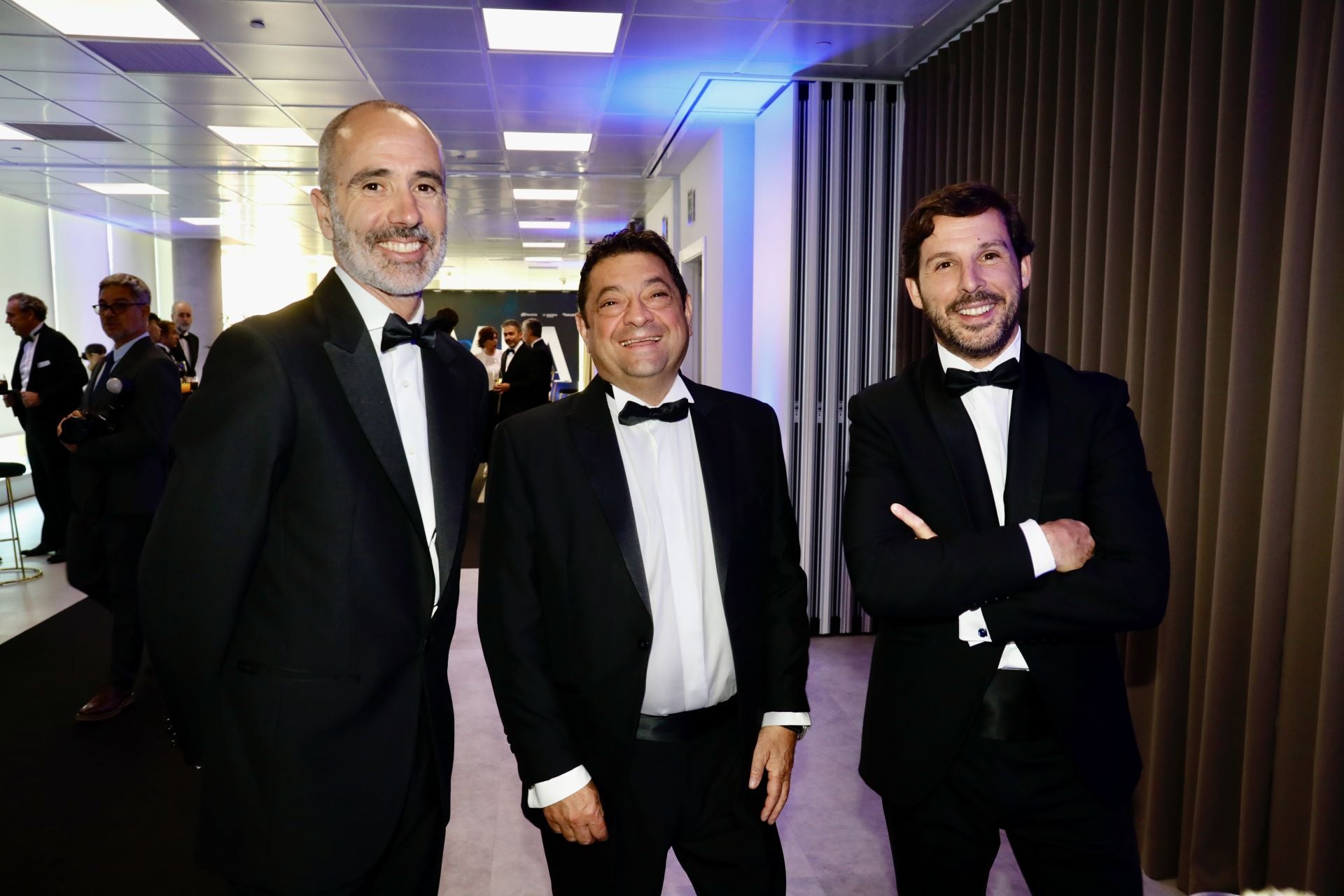 Íñigo Iribarnegaray, director general de Nuevos Negocios de Vocento; Fernando Gil, director general de Operaciones y Calidad de Vocento; y Miguel Ángel Fernández, director general de Vocento Medios, también estuvieron en la cita