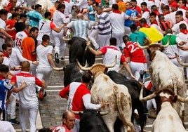 Último encierro de San Fermín 2025, en directo: heridos, ganadería y última hora desde Pamplona hoy