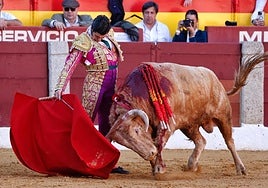 Morante sufre una cogida en Roquetas de Mar