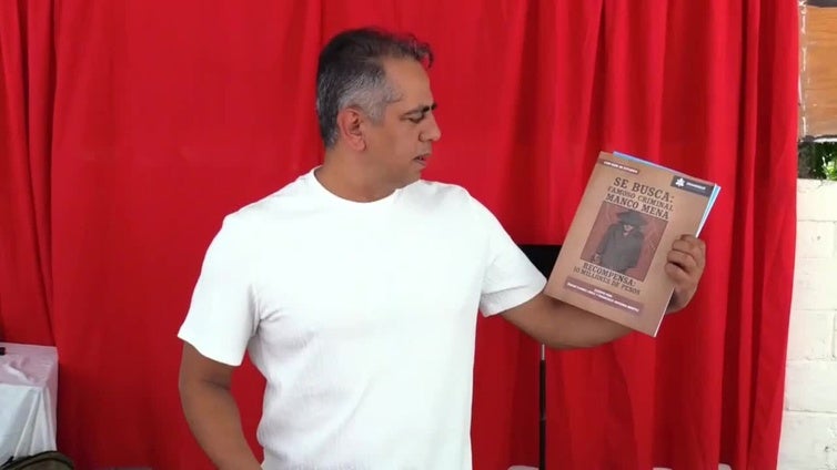 Poetas y escritores latinoamericanos comparten sus obras con jóvenes hondureños