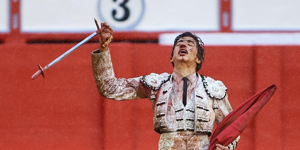 Marco reaparece hoy en Santander tras un mes de baja por una fractura de cadera