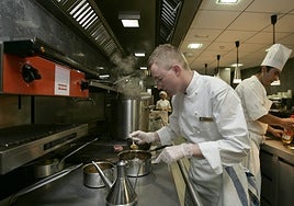 El primer oficio de Sostres: Escribir es fregar