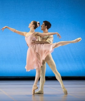 İkincil Görüntü 2 - 'Canta 51' de Paris Operası'nın Junior Balesi, Maurice Béjart ve 'Bright Allegro', George Balanchine tarafından