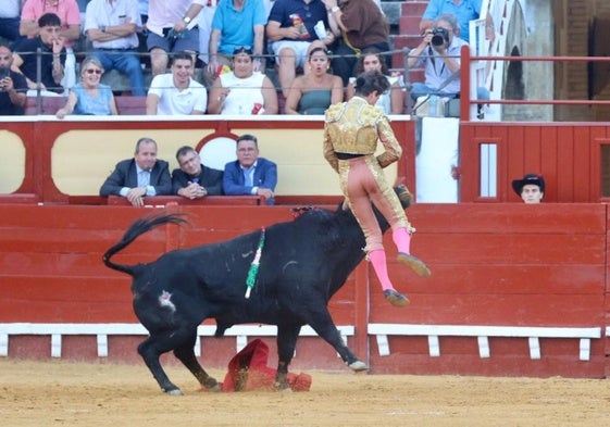 Aarón Palacio y su proyección sin techo con una novillada de La Cercada de triunfo