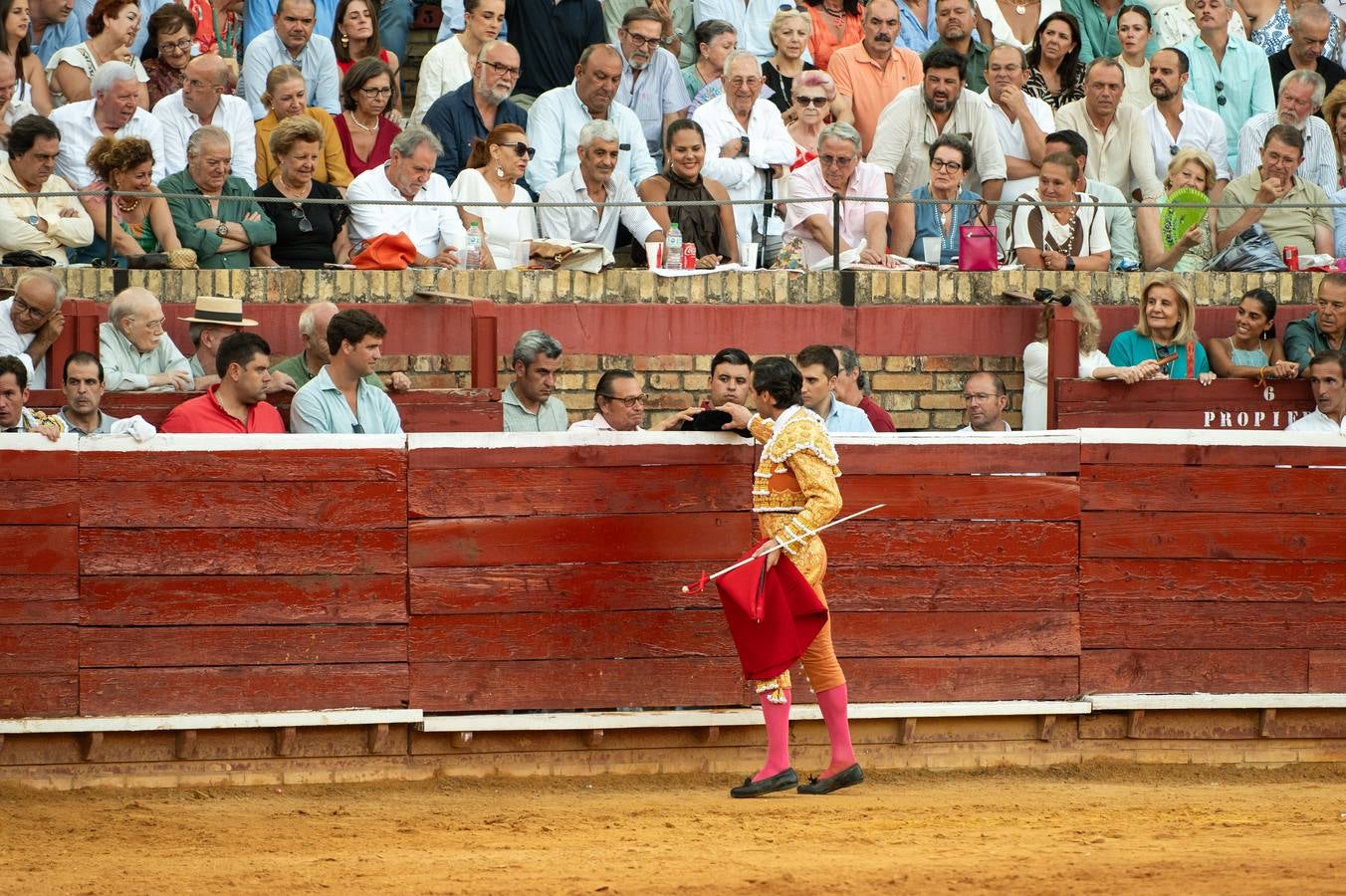 Juan Ortega cortó una oreja y saludó al público de Huelva