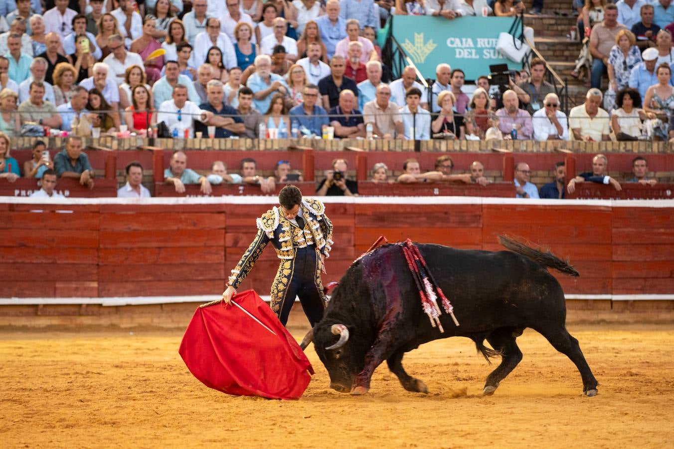 Daniel Luque cortó dos orejas y recibió una gran ovación