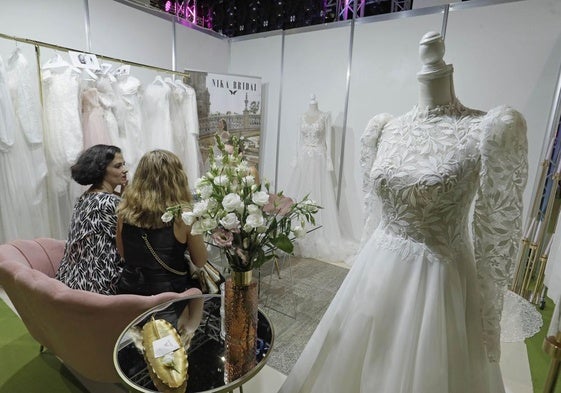 Sostres en una boda: La Ramona se casa y de blanco