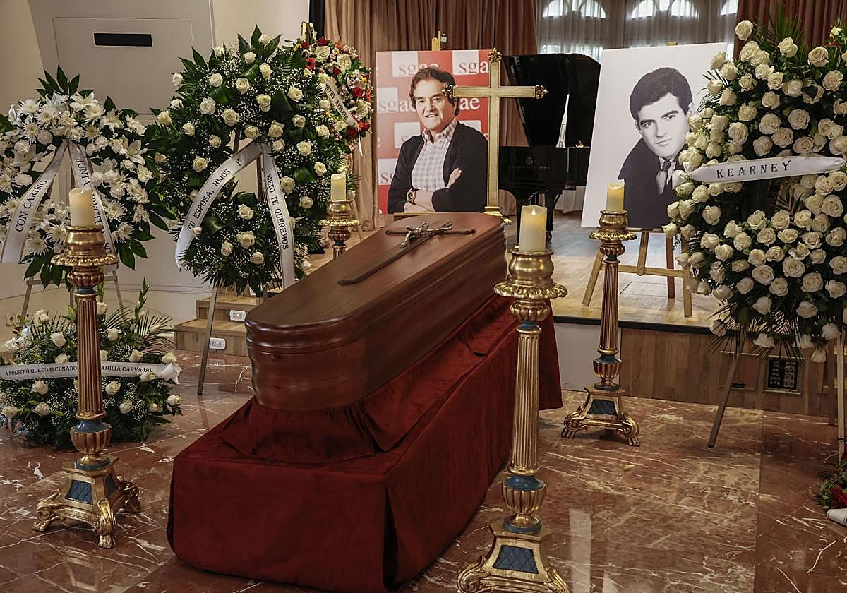 Capilla ardiente de Manuel de la Calva