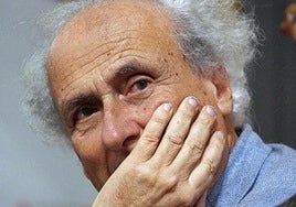 Muere Stefano Benni, maestro de la sátira italiana