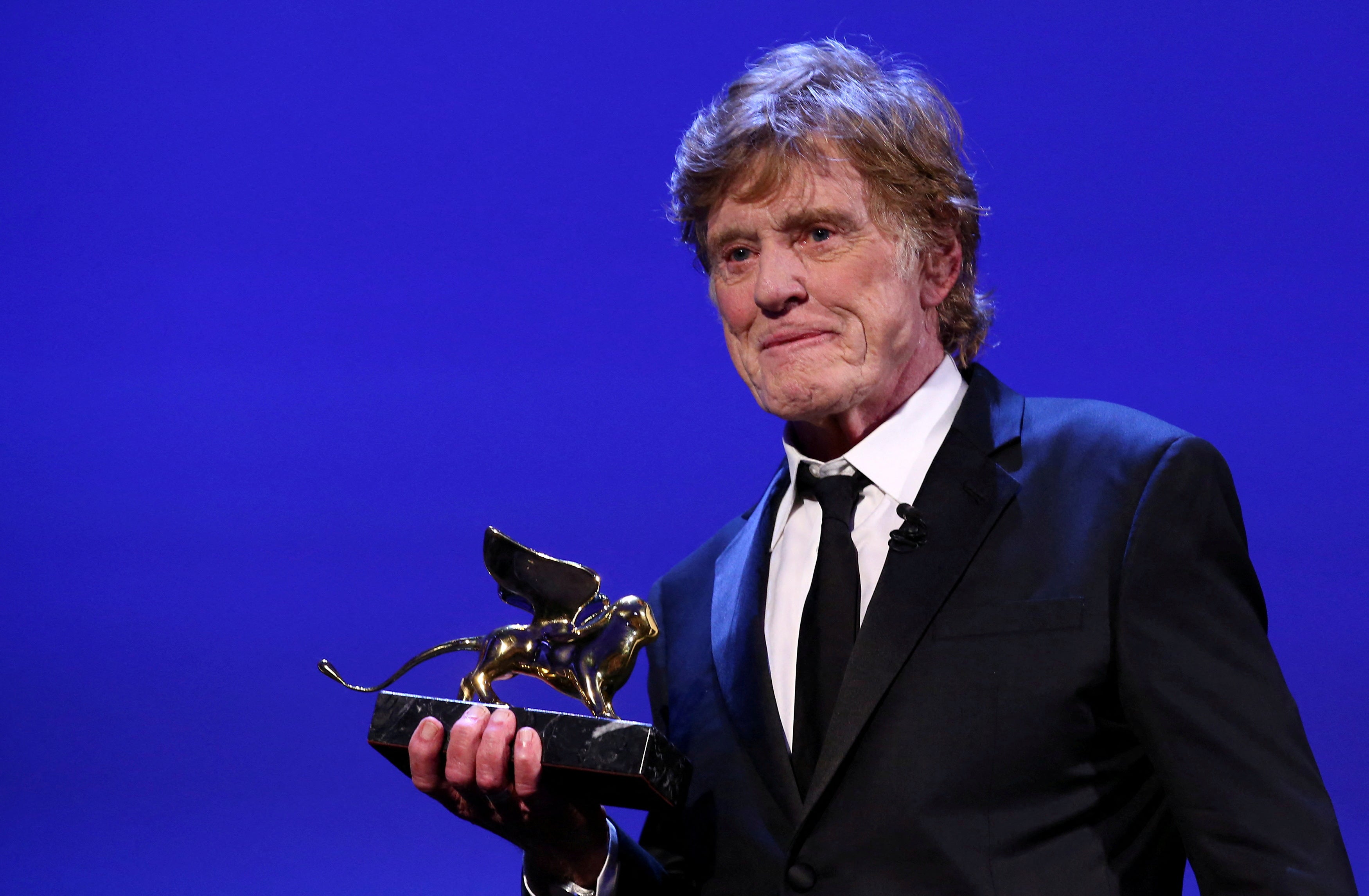 Robert Redford recibe el León de oro a toda una trayectoria en el Festival de Venecia en 2017.